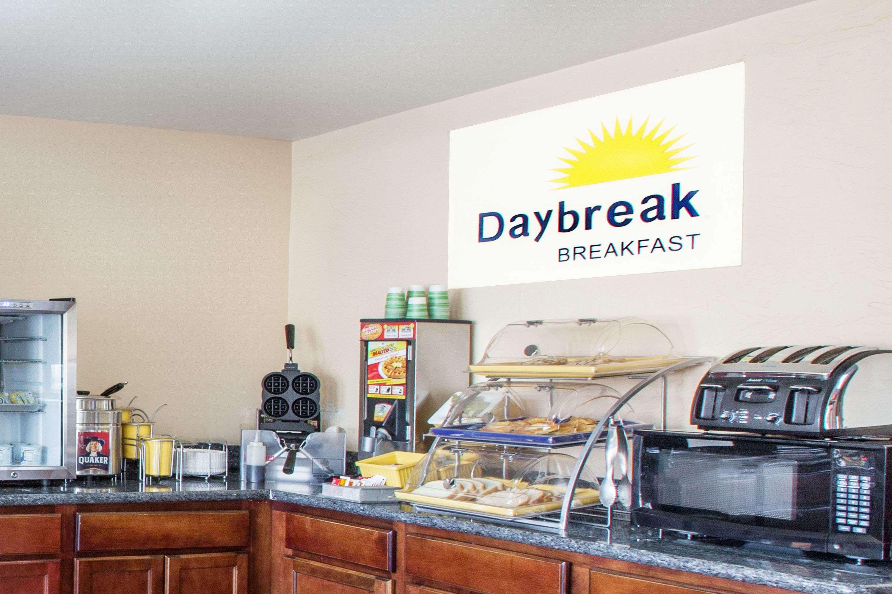 Days Inn By Wyndham El Reno Bagian luar foto