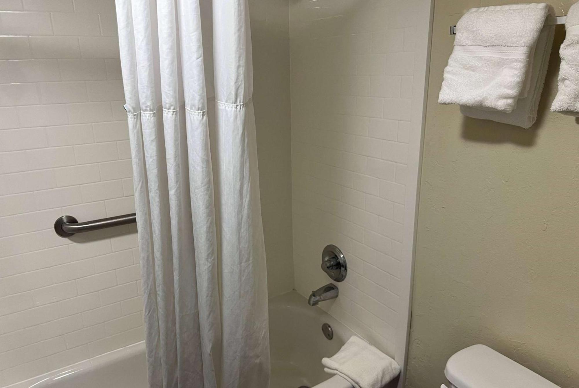 Days Inn By Wyndham El Reno Bagian luar foto