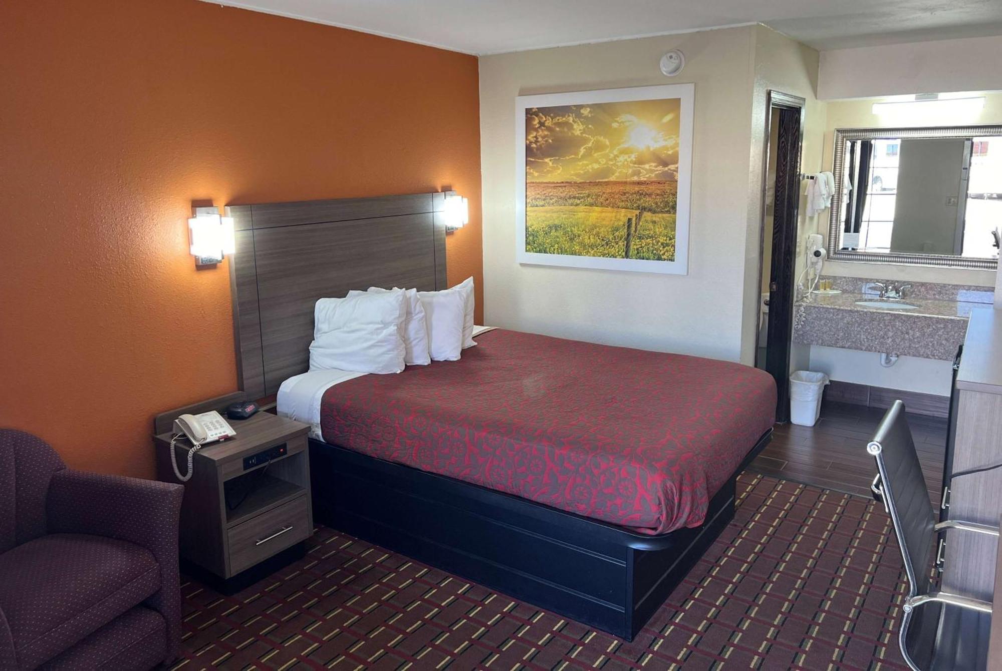 Days Inn By Wyndham El Reno Bagian luar foto